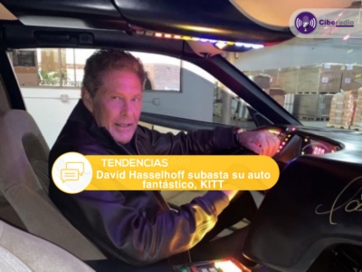 David Hasselhoff subasta su auto fantástico